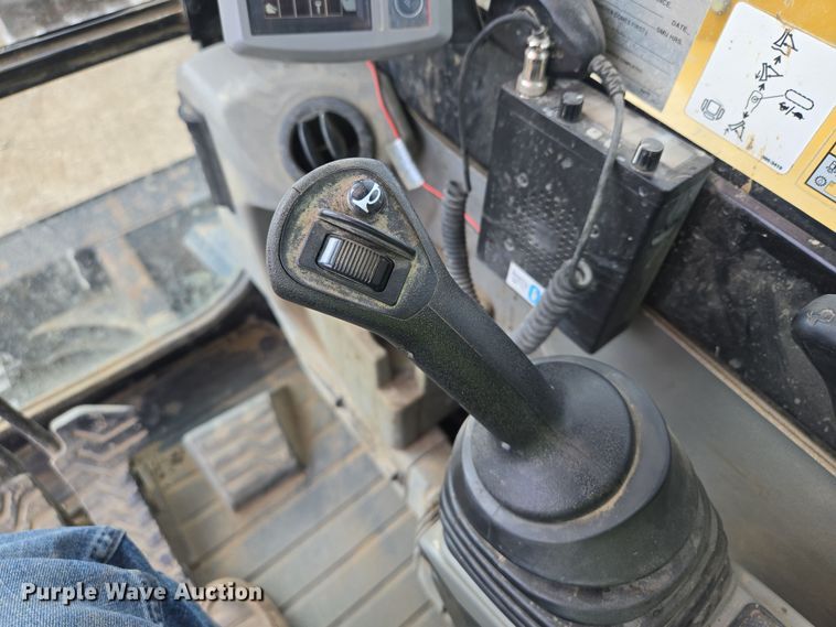 image for item EQ6940 2016 Caterpillar  308E2 CR mini excavator