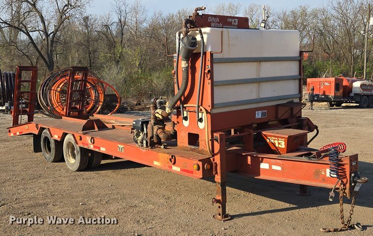 image for item EQ6941 2004 Belshe equipment trailer
