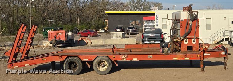 image for item EQ6941 2004 Belshe equipment trailer