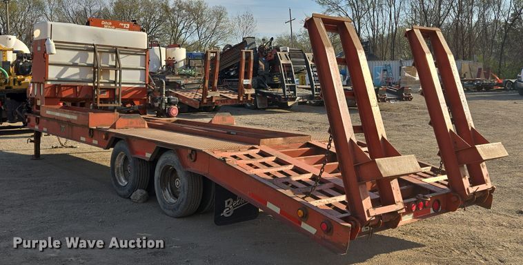 image for item EQ6941 2004 Belshe equipment trailer