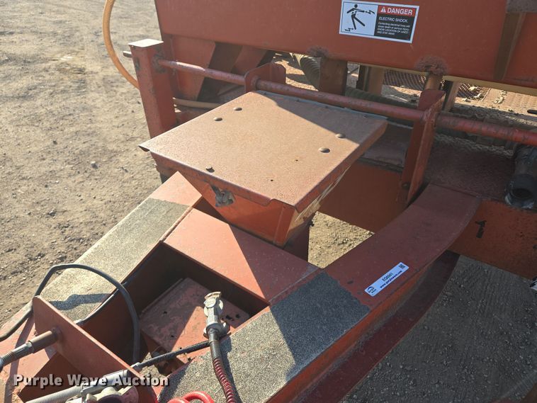 image for item EQ6941 2004 Belshe equipment trailer