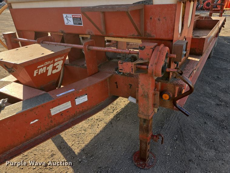 image for item EQ6941 2004 Belshe equipment trailer