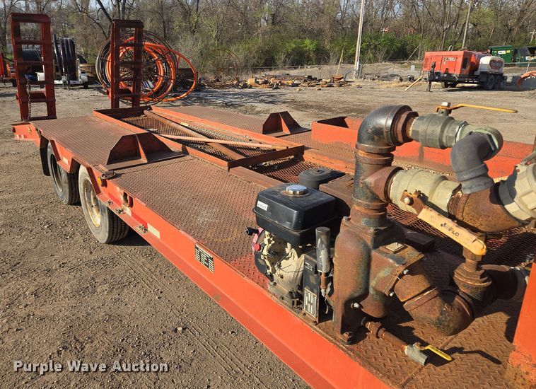 image for item EQ6941 2004 Belshe equipment trailer