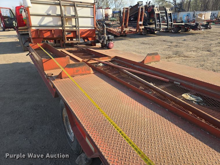 image for item EQ6941 2004 Belshe equipment trailer
