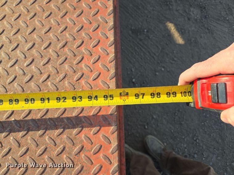 image for item EQ6941 2004 Belshe equipment trailer