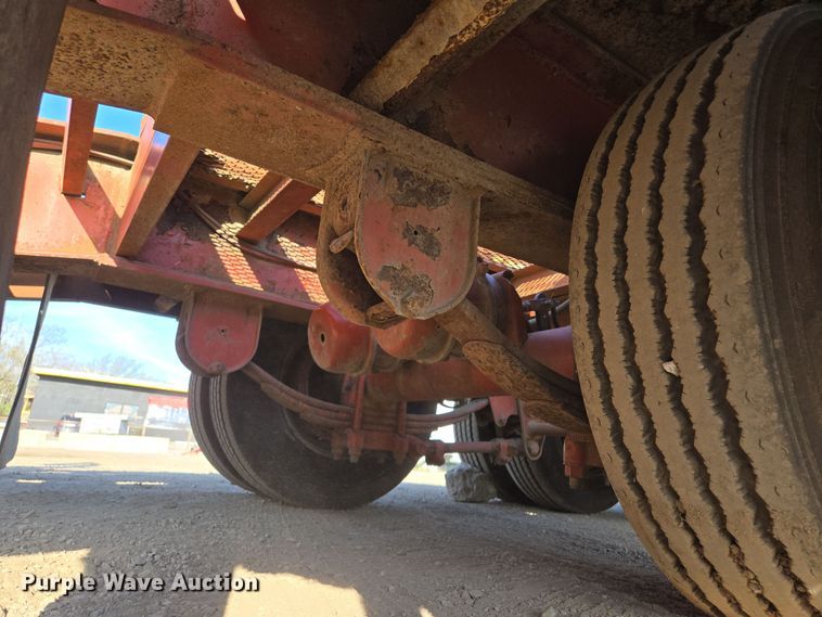 image for item EQ6941 2004 Belshe equipment trailer