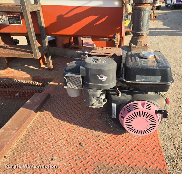 image for item EQ6941 2004 Belshe equipment trailer