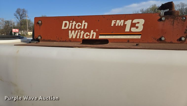 image for item EQ6941 2004 Belshe equipment trailer