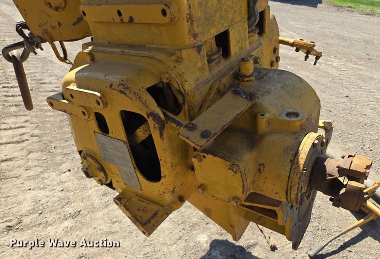 image for item EQ6952 Caterpillar  cable winch 