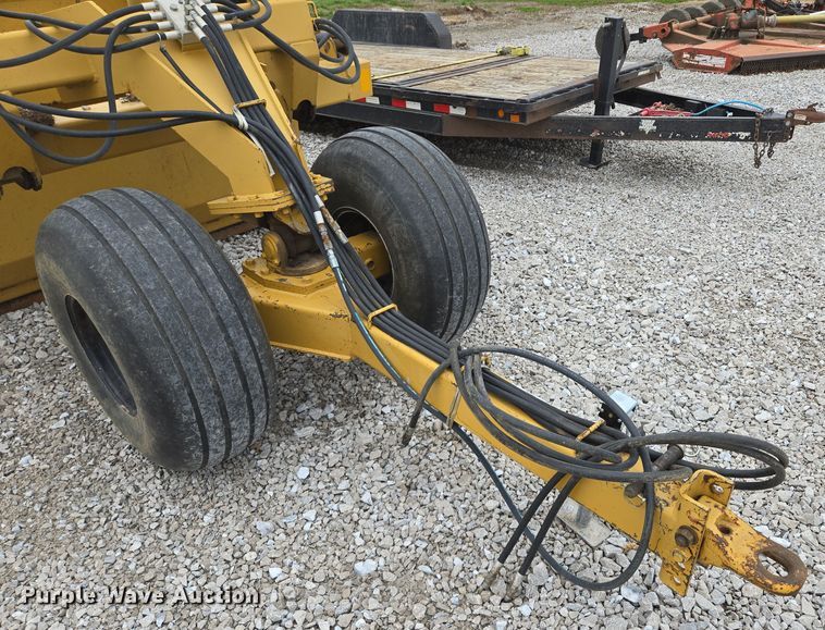 image for item EQ6993 Dyss SMX750 scraper