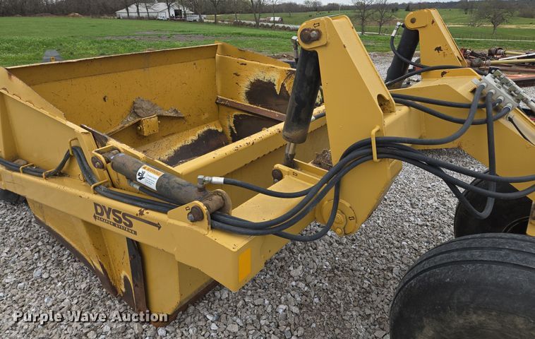 image for item EQ6993 Dyss SMX750 scraper