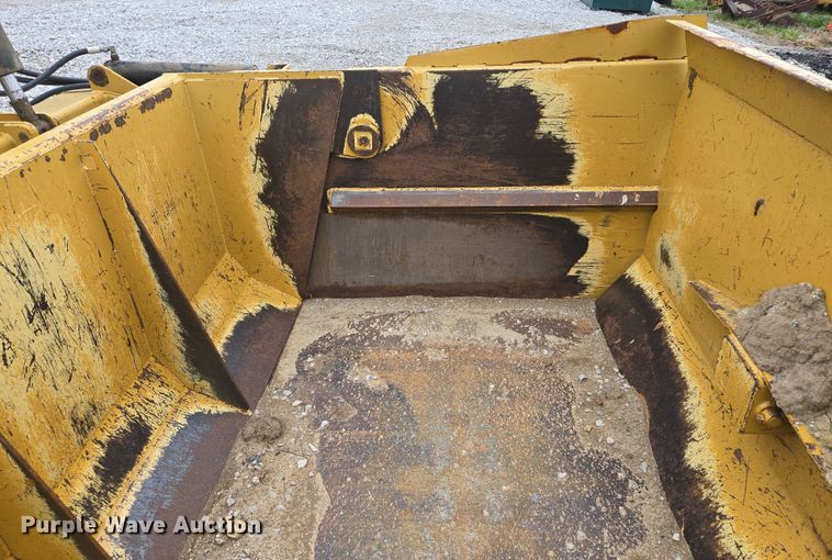 image for item EQ6993 Dyss SMX750 scraper