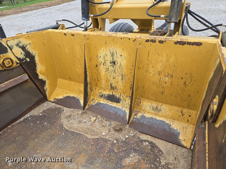 image for item EQ6993 Dyss SMX750 scraper