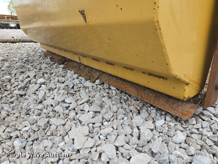 image for item EQ6993 Dyss SMX750 scraper