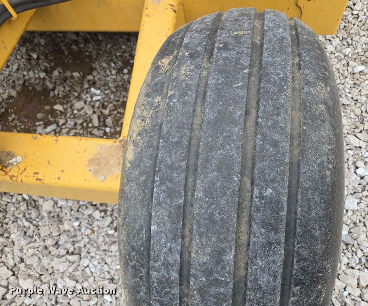 image for item EQ6993 Dyss SMX750 scraper