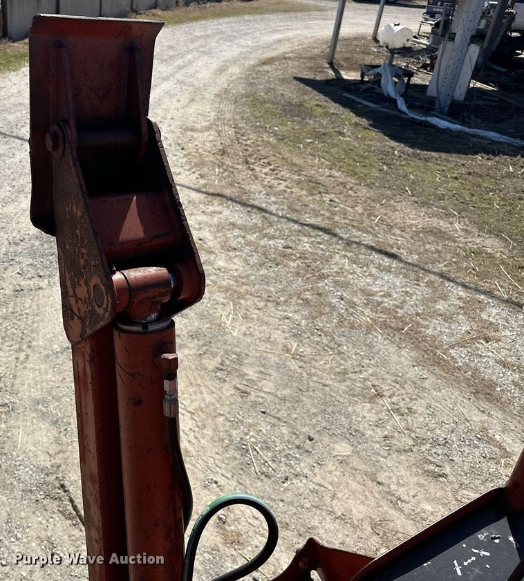 image for item ER1053 1988 Ditch Witch 4010 trencher
