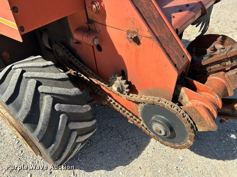 image for item ER1053 1988 Ditch Witch 4010 trencher