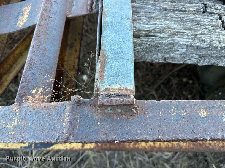 image for item ER1061 1992 Belshe T-8 equipment trailer