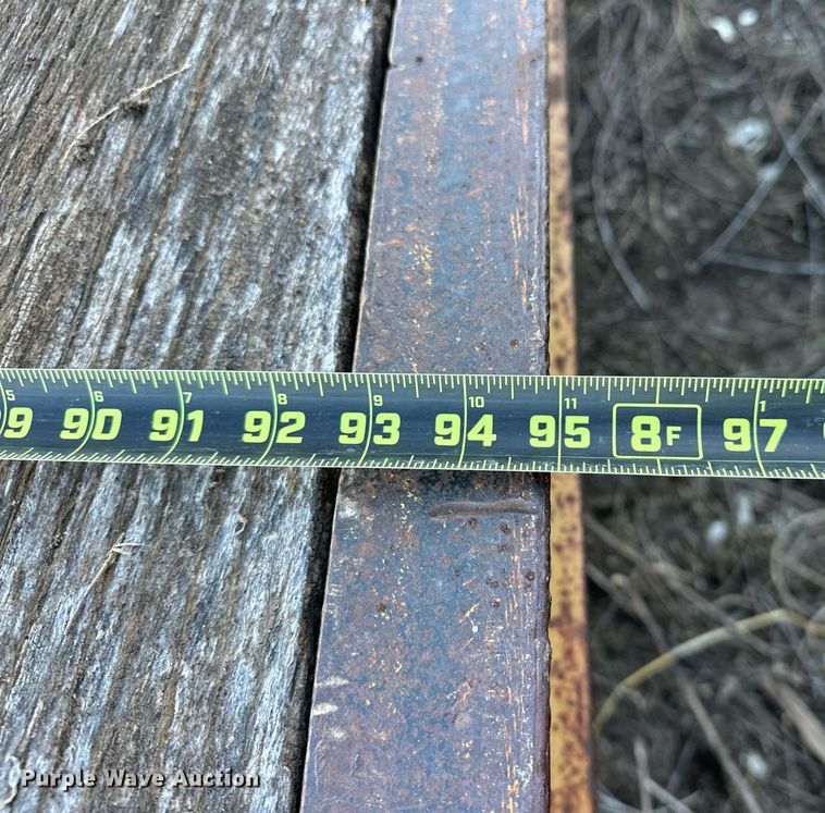 image for item ER1061 1992 Belshe T-8 equipment trailer