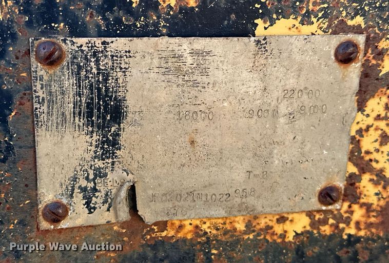 image for item ER1061 1992 Belshe T-8 equipment trailer