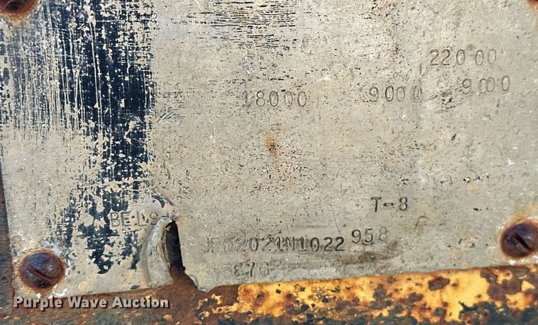 image for item ER1061 1992 Belshe T-8 equipment trailer