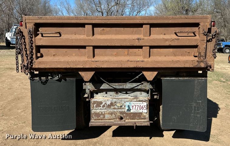 image for item ER8934 1980 Chevrolet C60 dump truck