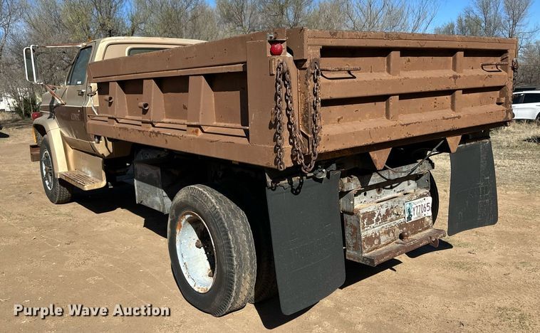 image for item ER8934 1980 Chevrolet C60 dump truck