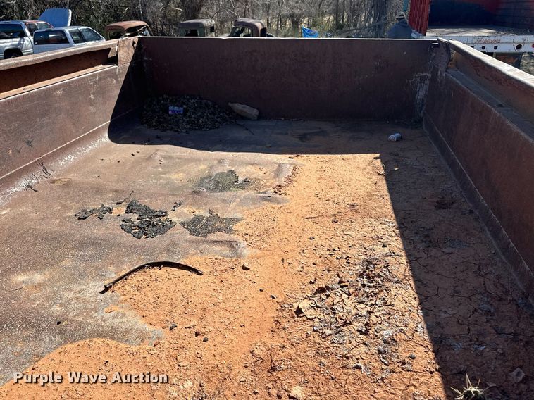 image for item ER8934 1980 Chevrolet C60 dump truck