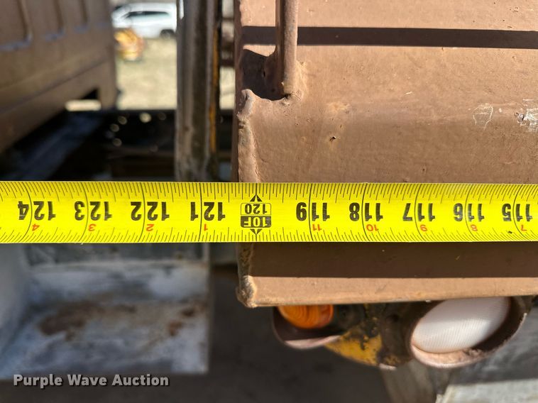 image for item ER8934 1980 Chevrolet C60 dump truck