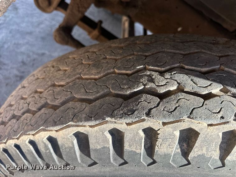 image for item ER8934 1980 Chevrolet C60 dump truck