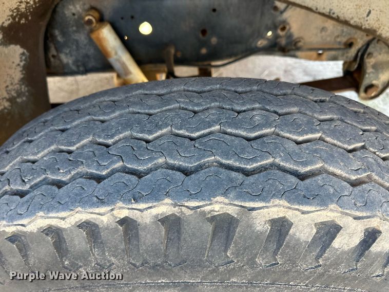 image for item ER8934 1980 Chevrolet C60 dump truck