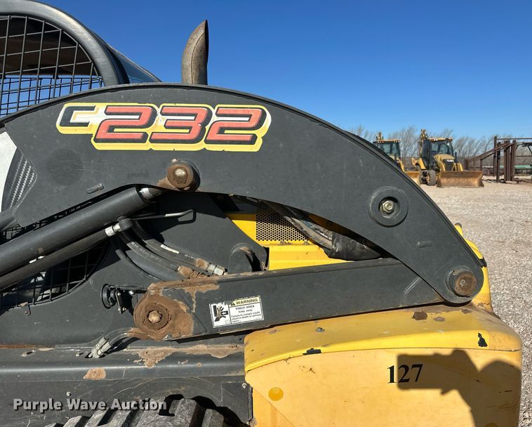 image for item ER8955 2014 New Holland C232 tracked skid steer loader