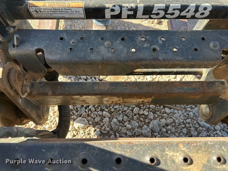 image for item ER8955 2014 New Holland C232 tracked skid steer loader