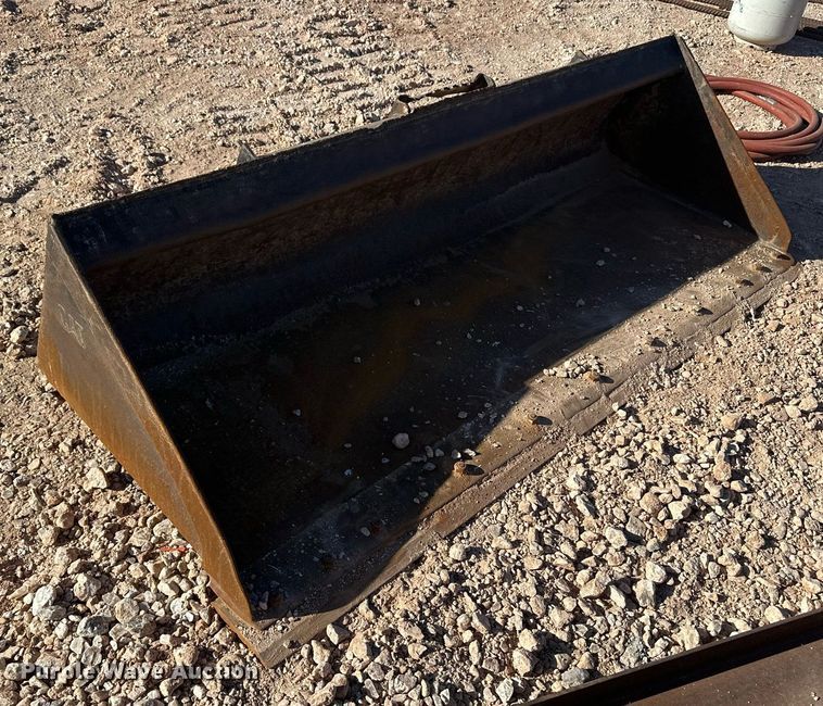 image for item ER8955 2014 New Holland C232 tracked skid steer loader