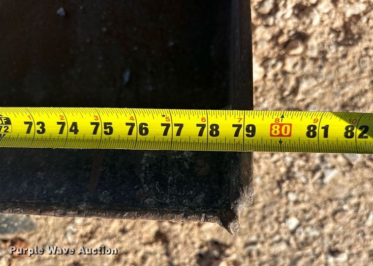 image for item ER8955 2014 New Holland C232 tracked skid steer loader