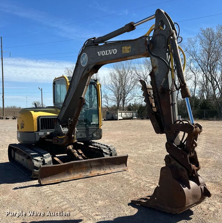 image for item ER8959 2006 Volvo ECR88 mini excavator