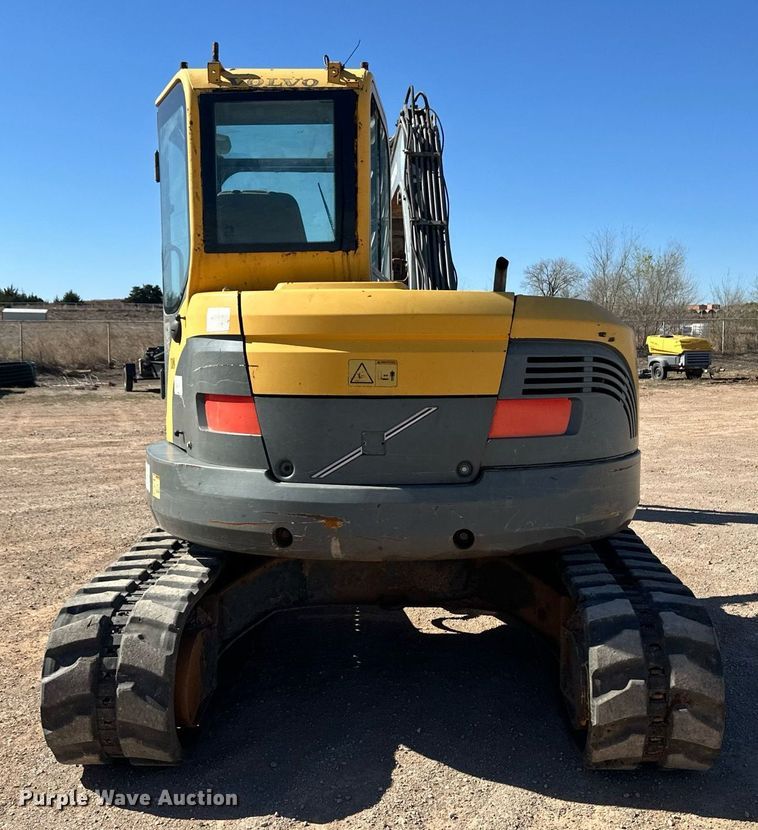 image for item ER8959 2006 Volvo ECR88 mini excavator
