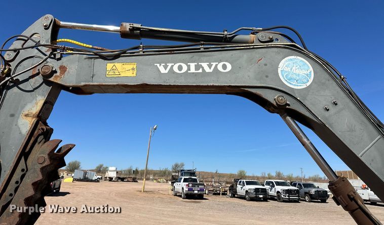 image for item ER8959 2006 Volvo ECR88 mini excavator