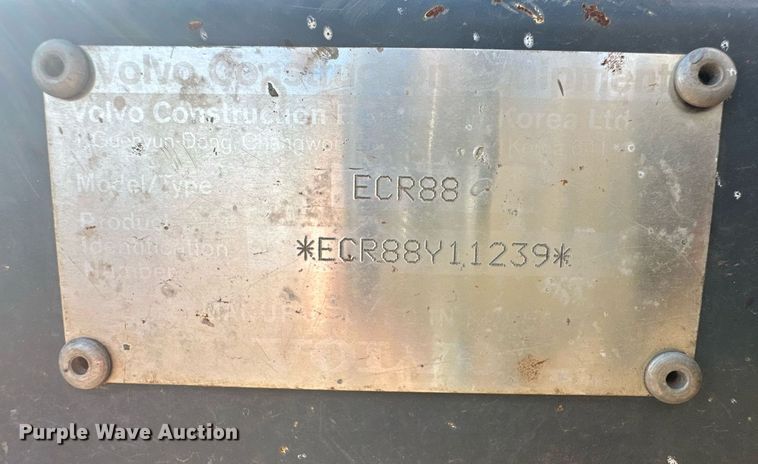 image for item ER8959 2006 Volvo ECR88 mini excavator