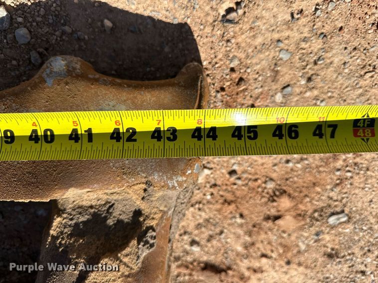 image for item ER8960 2012 John Deere 180G LC excavator