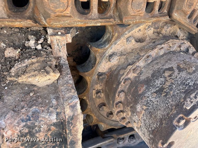 image for item ER8960 2012 John Deere 180G LC excavator