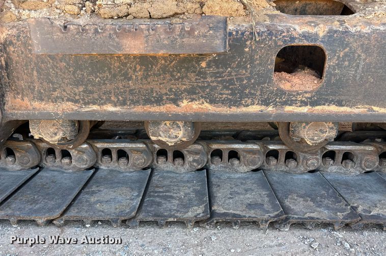 image for item ER8960 2012 John Deere 180G LC excavator