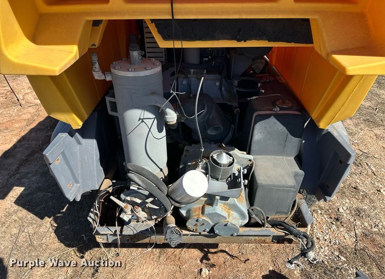 image for item ER8962 2009 Atlas Copco XAS 185 JD RSC air compressor