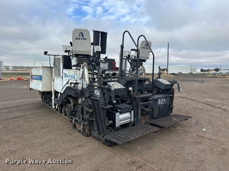 image for item ER8986 2002 Roadtec RP-155 paver