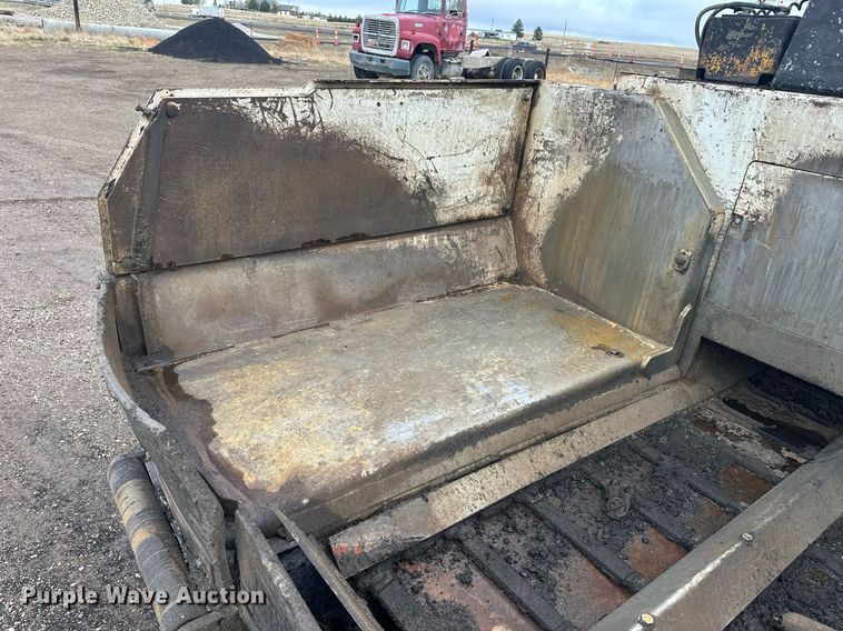 image for item ER8986 2002 Roadtec RP-155 paver