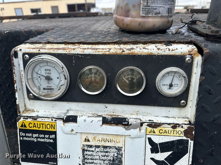 image for item ER8986 2002 Roadtec RP-155 paver