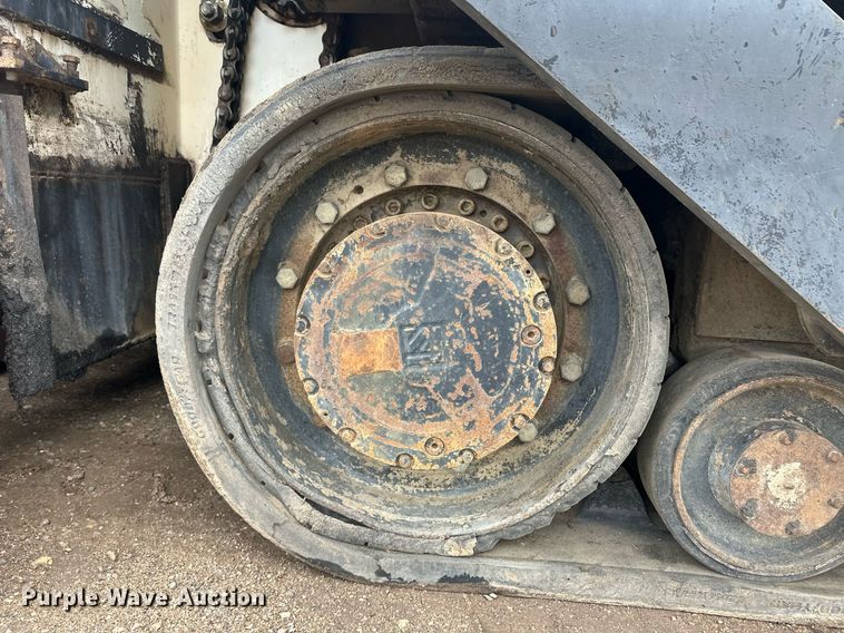 image for item ER8986 2002 Roadtec RP-155 paver