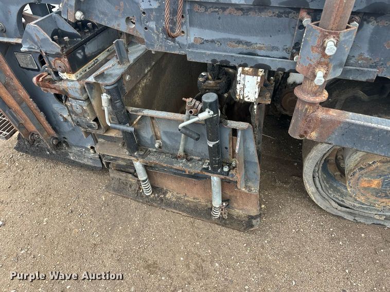 image for item ER8986 2002 Roadtec RP-155 paver