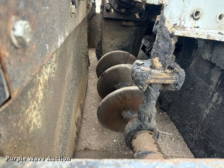 image for item ER8986 2002 Roadtec RP-155 paver