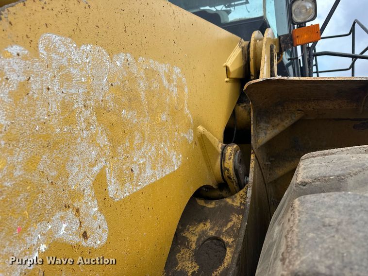 image for item ER8987 2003 Caterpillar 980G Series II wheel loader